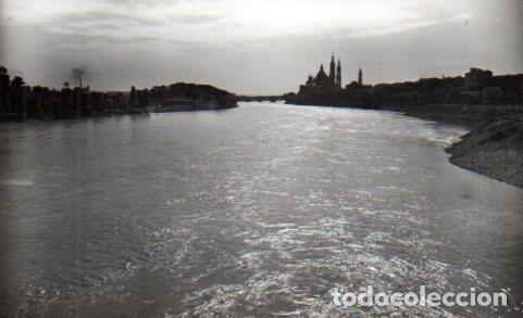 Cartoline: POSTAL PV02680: Rio Ebroo y el Pilar al fondo, Zaragoza - NULL