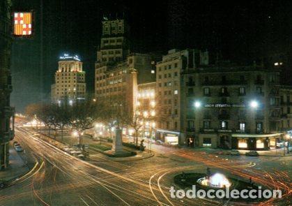 Cartes Postales: POSTAL PV02566: Avenida J. Antonio vista nocturna, Barcelona - NULL