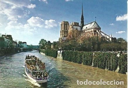 Postkarten: POSTAL L00062: Barco en el Sena, Paris - NULL