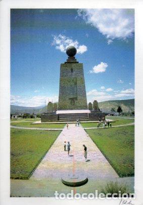 Postais: POSTAL PV04712: Parado en ambos hemisferios en Ecuador - NULL