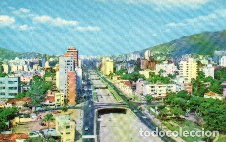 Postales: POSTAL PV04401: Vista aerea Avenida Libertador en Caracas
