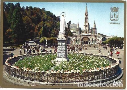 Postales: POSTAL L01584: Vista de la basilica de Lourdes y la Virgen - NULL