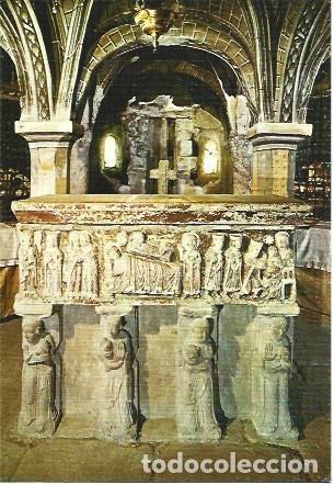 Postkarten: POSTAL L03454: Sarcofago del Obispo San Ramon en Roda de Isabena, Huesca - NULL