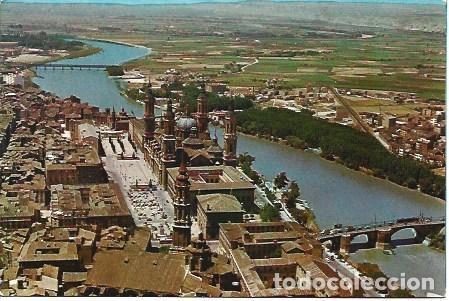 Cartes Postales: POSTAL L03094: Basilica del Pilar y rio Ebro en Zaragoza - NULL