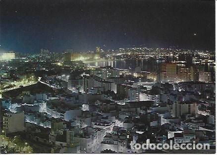 Postales: POSTAL L05496: Vista nocturna de Las Palmas de Gran Canaria