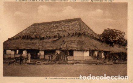 Cartoline: POSTAL PV08699: Couverture d'une case a Sokode (missions africaines), Togo