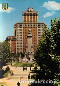 Postkarten: POSTAL PV09693: Monumento a Cervantes y Plaza de Espa&ntilde;a, Madrid - NULL