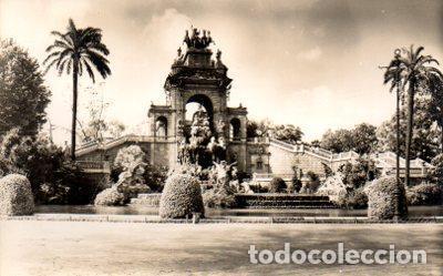 Postkarten: POSTAL PV11029: Parque de la Ciudadela cascada, Barcelona - NULL