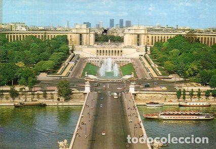Postkarten: POSTAL PV11343: Le Pont d'Ilena et les Jardins du Trocadero, Paris - NULL