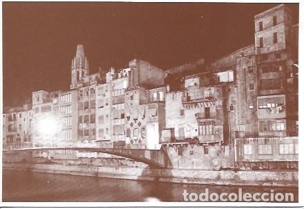 Postkarten: POSTAL A4315: Vista nocturna del rio Onyar en Girona - NULL