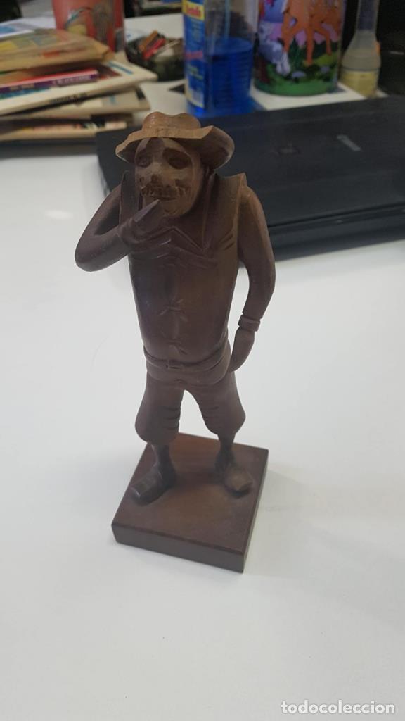 Postcards: Figura de madera: Sancho Panza. Dimensiones: 19 cm de altura, base: 6x6 cm. - NULL