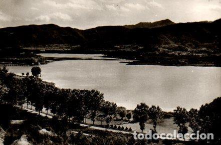 Postais: POSTAL PV06238: Ba&ntilde;olas, Lago y alrededores - NULL