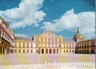 Postcards: POSTAL PV10424: Fachada Plaza de Armas, Palacio Real de Aranjuez