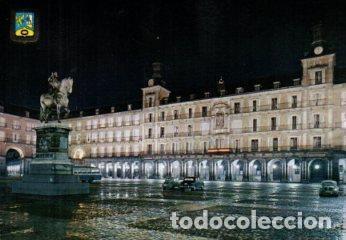 Postcards: POSTAL PV10460: Madrid Plaza Mayor vista nocturna - NULL