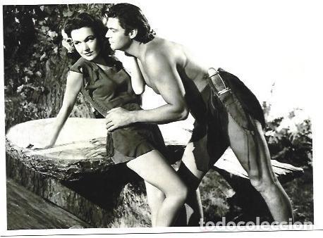 Postales: POSTAL A6567: Tarzan besando a Jane - Foto 1