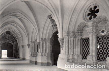 Cartes Postales: POSTAL PV13300: Monasterio de Piedra. Puerta de la sala capitular del Claustro
