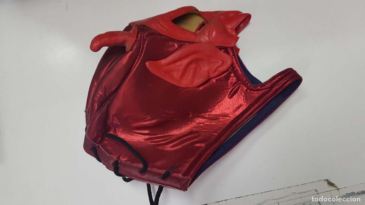Postales: Mascara roja: de demonio de lucha libre - NULL