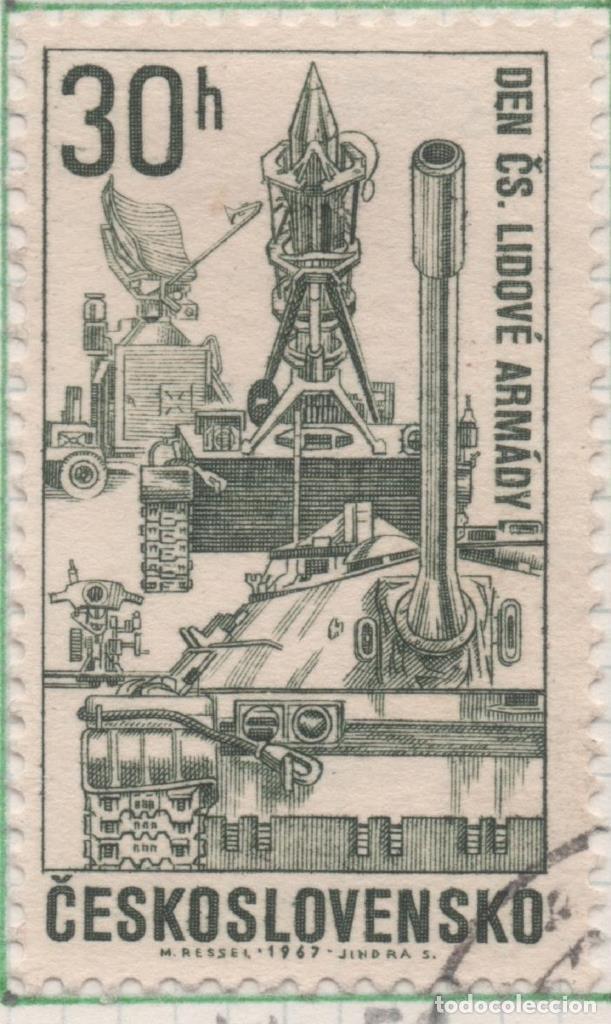 Postales: Sello E01451: hoja 92, Checoslovaquia: Sello Verde oscuro, dentado. D&iacute;a de las Fuerzas Armadas, 30 H