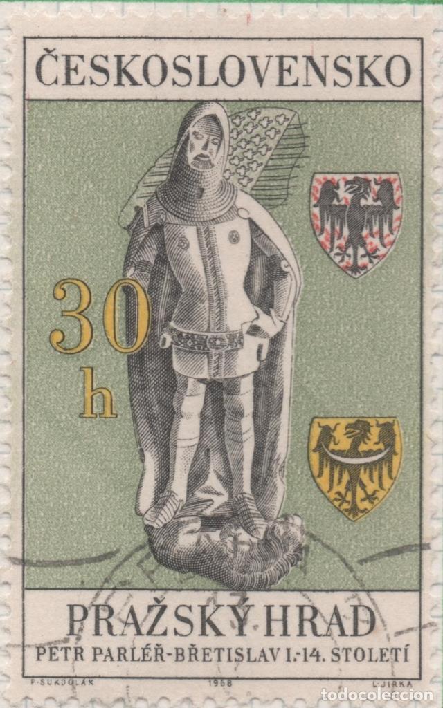 Postcards: Sello E01486: hoja 95, Checoslovaquia: Sello Verde y gris, dentado. Castillo de Praga. Estatua tumba