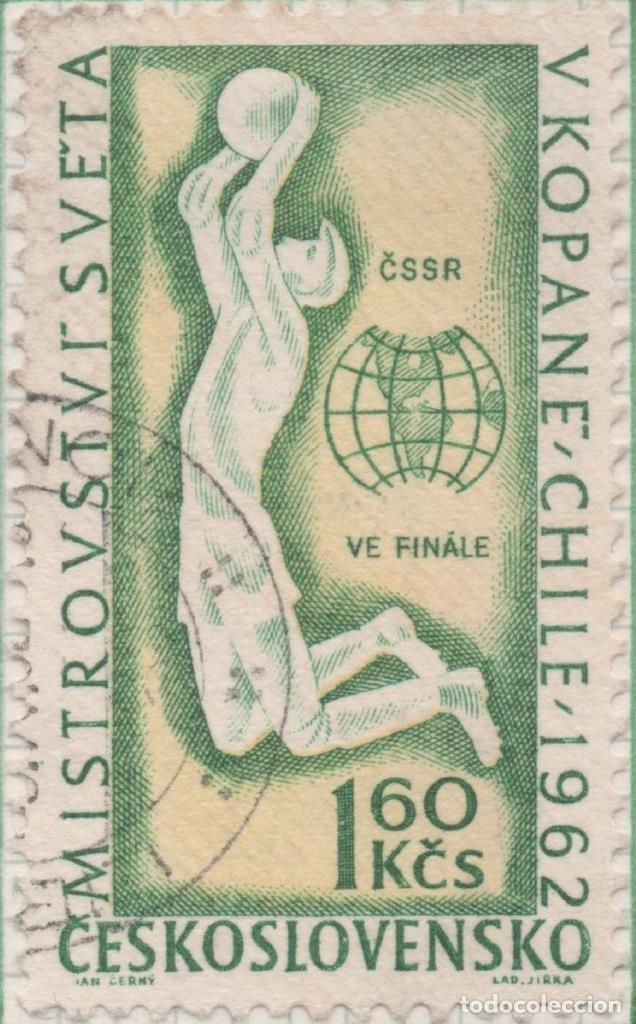 Postcards: Sello E01089: hoja 71, Checoslovaquia: Sello Verde y amarillo dentado. Mundial de F&uacute;tbol -Chile, 1,6