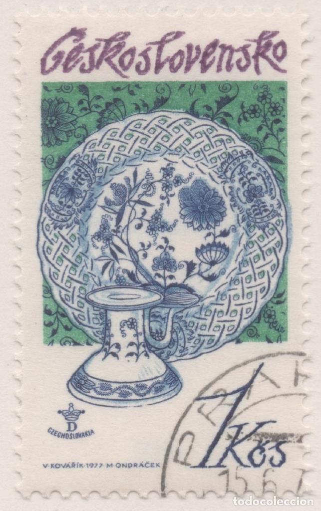 Postales: Sello E02033: hoja 137, Checoslovaquia: Sello Verde, azul y negro, dentdo. Porcelana. Plato y velero