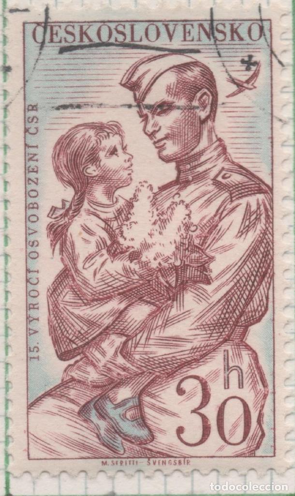 Postales: Sello E00953: hoja 64, Checoslovaquia: Sello Marron y azul dentado. 15 Aniversario de la liberaci&oacute;n