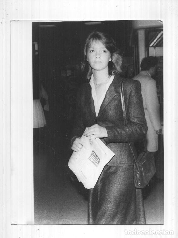 Postkarten: Foto Prensa numero 070: Sabrina Guinness - Varios