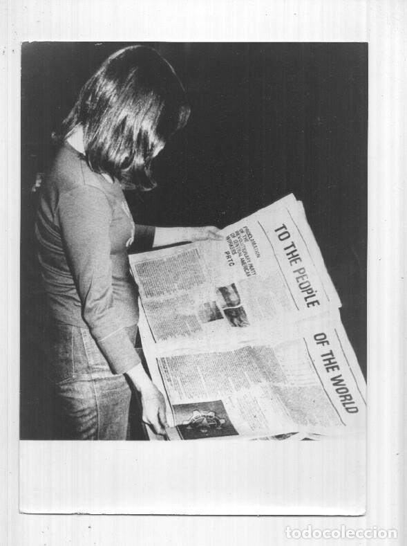 Postkarten: Foto Prensa numero 055: Doble pagina New York Times con anuncio terroristas - Varios