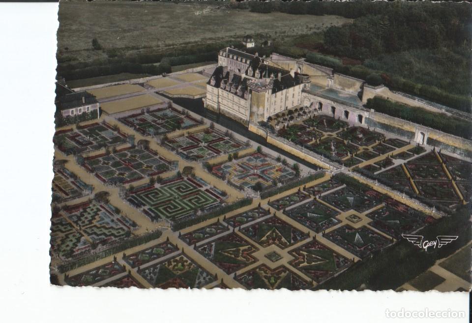 Postales: FOTO 016887: Chateau Frances con jardines. Se desconoce localizacion - Varios