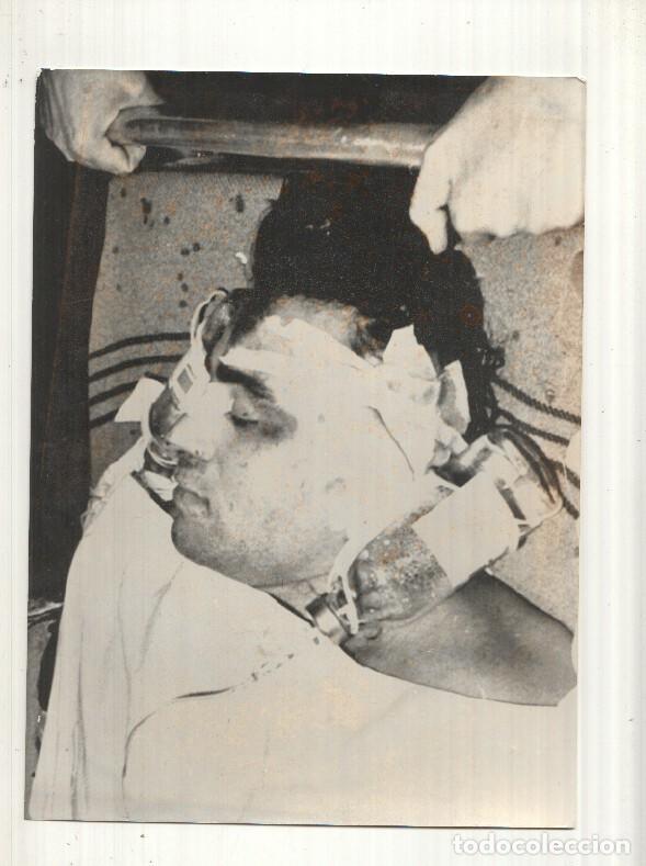 Postales: Foto Prensa numero 072: Terrorista de las brigadas rojas - Varios