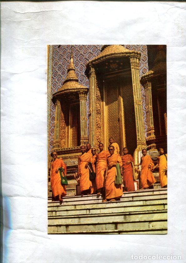 Postkarten: Foto: Monjes budistas en Thailandia -