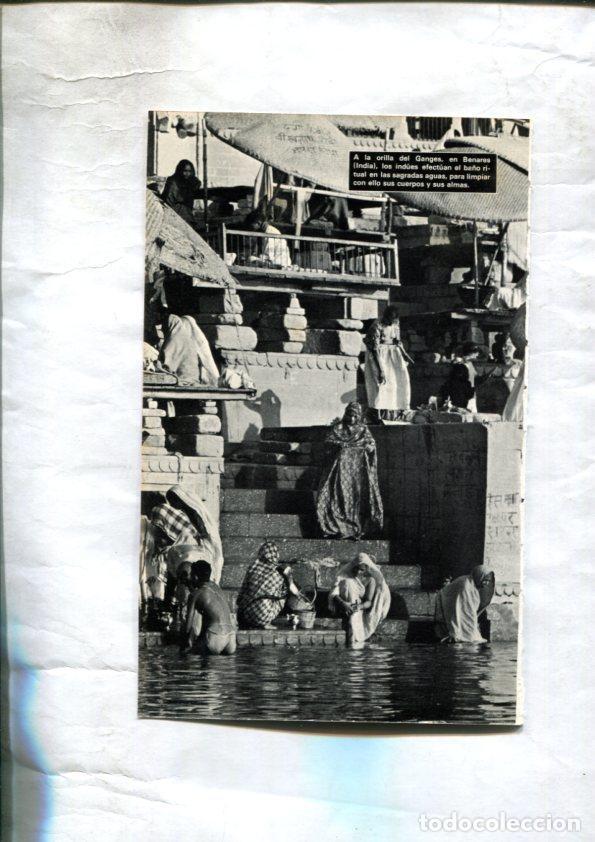 Postais: Foto: Escena de Rodeo americano y escalinatas del rio Ganges en Benares (India) -