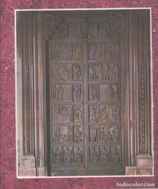 Postales: Historia de la Iglesia: Puerta de bronce con paneles representando el edicto de Constantino,Milan -