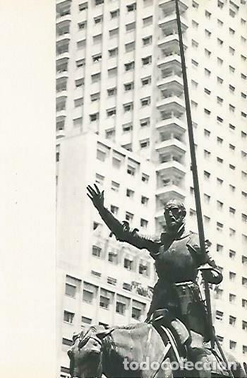 Postcards: LAMINA 14460: Detalle del monumento a Cervantes, Madrid - Lorenzo Lopez Sancho, dibujos de Go&ntilde;i