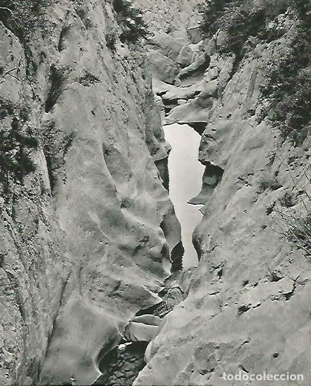 Postcards: LAMINA 14715: Gorgues de Sant Aniol - Estanislau Torres. Fotografias de Francesc Catala Roca