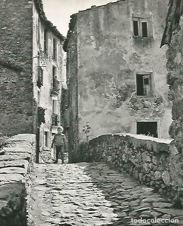 Cartoline: LAMINA 14719: Calle de Beget - Estanislau Torres. Fotografias de Francesc Catala Roca