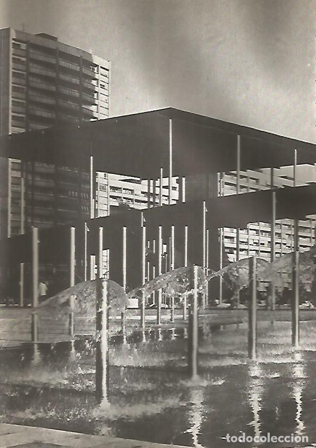 Postais: LAMINA 15235: Fuente de la Estacion de Sants. Barcelona - VVAA