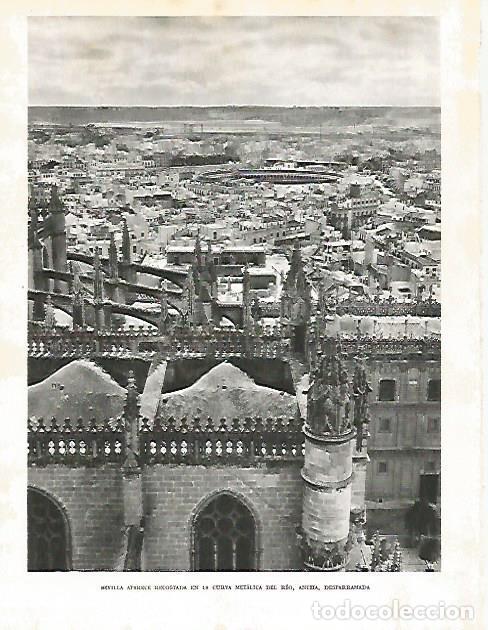Postcards: LAMINA 10700: Vista aerea de Sevilla - Jose Maria Peman. Fotografias de Ramon Dimas