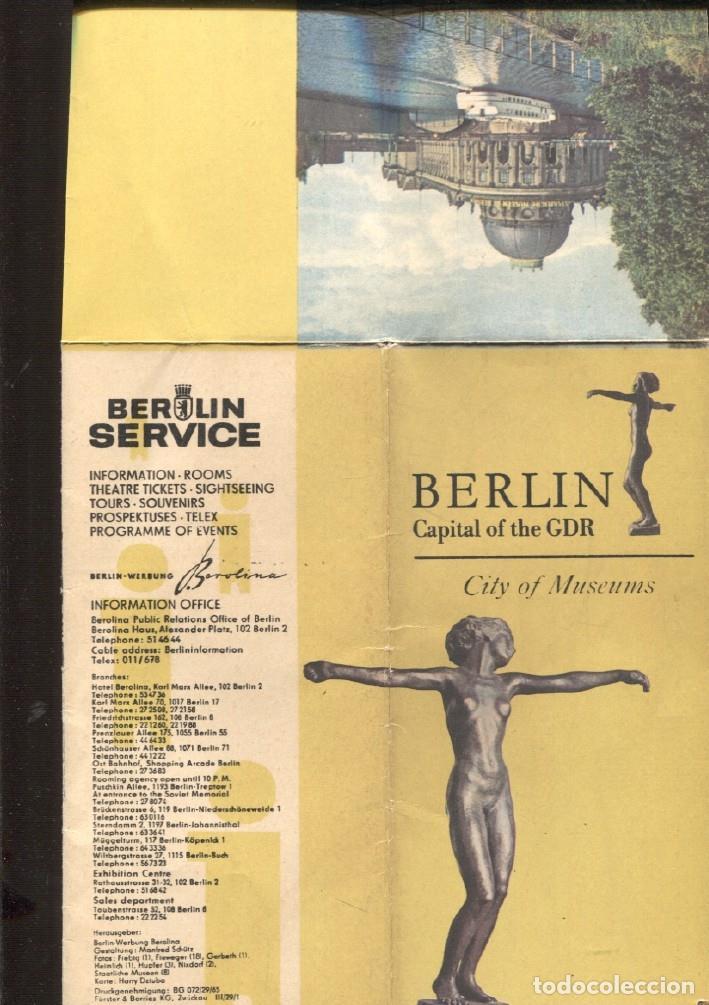Postcards: Folleto turistico de BERLIN capital of the GDR: city of Museums - Varios