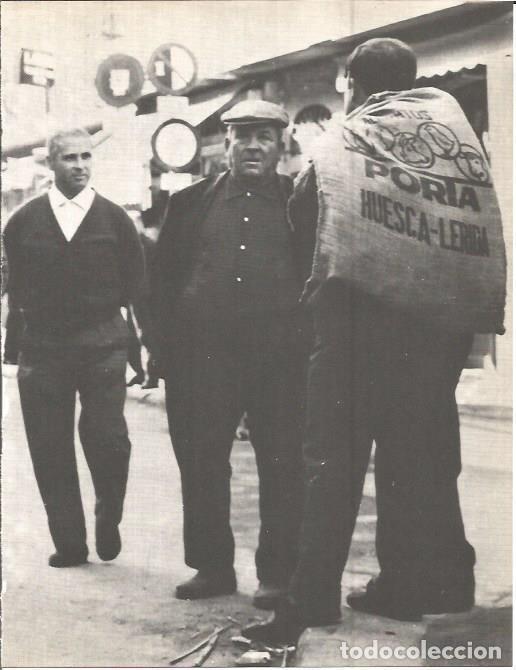 Postcards: LAMINA V00299: Hombre con saco en La Noguera, Lerida - J. Vallverdu - T. Sirera