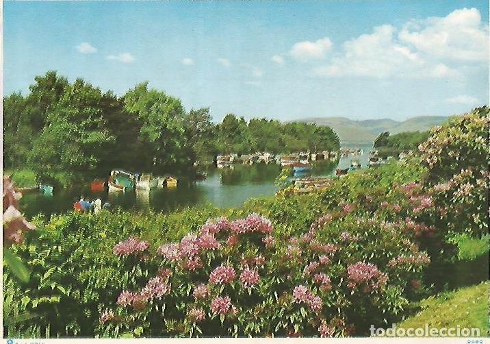 Cartes Postales: LAMINA 13110: Barcas en rio - Varios