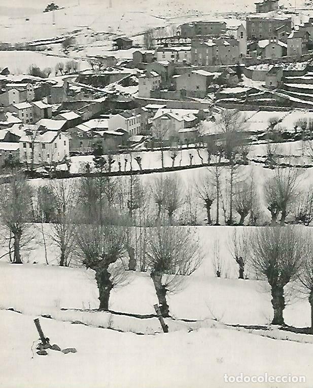 Postcards: LAMINA 14673: Pueblo del Pirineo - Estanislau Torres. Fotografias de Francesc Catala Roca