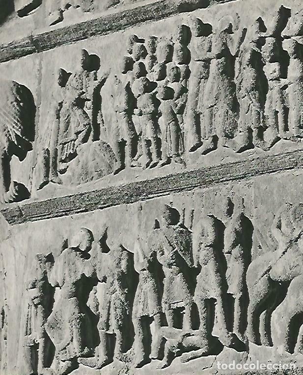 Postales: LAMINA 14679: Detalle del Monasterio de Ripoll - Estanislau Torres. Fotografias de Francesc Catala R