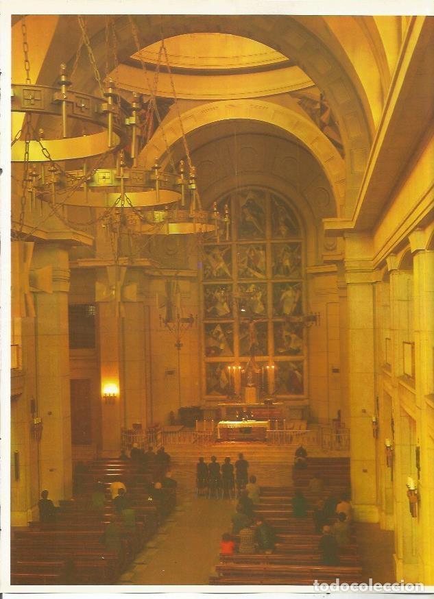 Postcards: LAMINA 20391: Interior de la parroquia del Cristo de las Victorias - VVAA