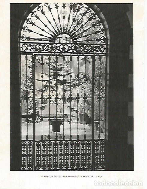 Postales: LAMINA 10772: Patio de una casa de Cordoba - Jose Maria Peman. Fotografias de Ramon Dimas