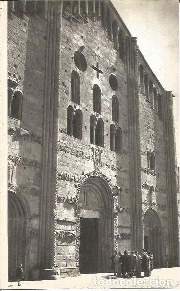 Postcards: LAMINA V00381: San Michele en Pavia, Italia - VVAA