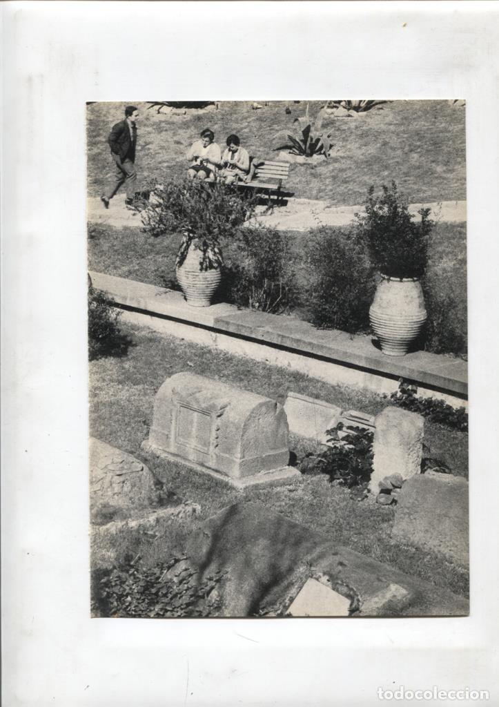 Postales: 50 racons de Barcelona lamina 02: Tumbas romanas en la Plaza de la Vila de Madrid - NULL