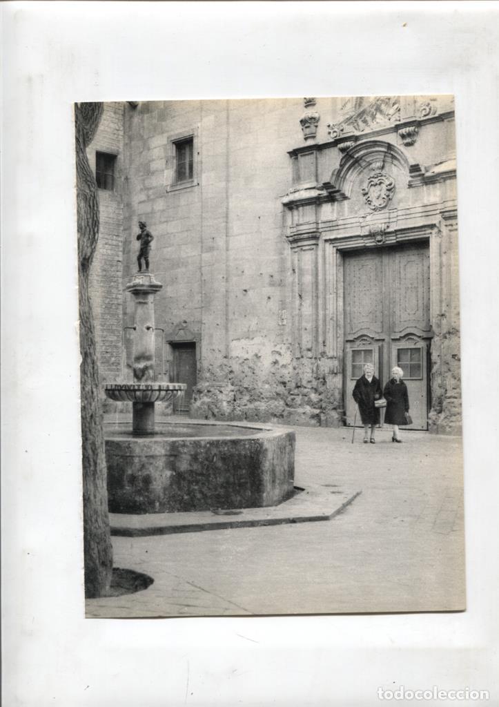 Postcards: 50 racons de Barcelona lamina 28: Plaza de San Felipe Neri - NULL
