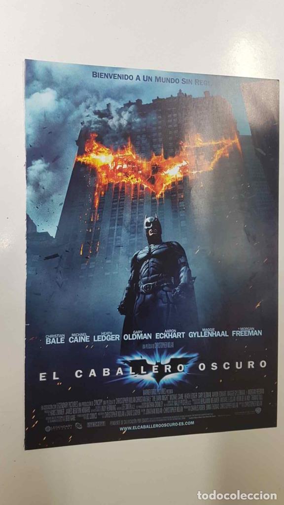Postales: Lamina/pagina extraida de la revista accion: El Caballero Oscuro de Christopher Nolan - NULL