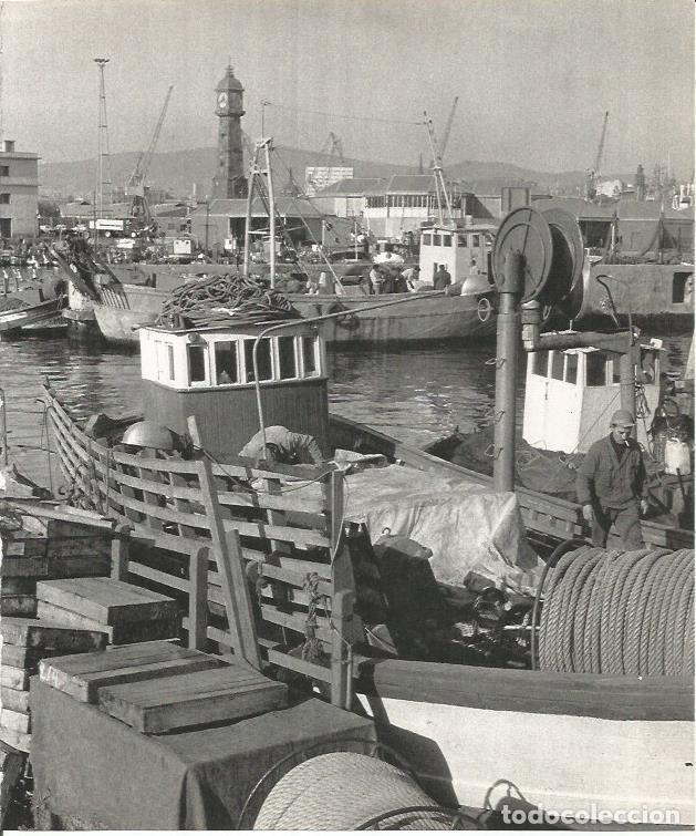 Cartoline: LAMINA 22052: Barcelona. Puerto - Josep Maria Espinas